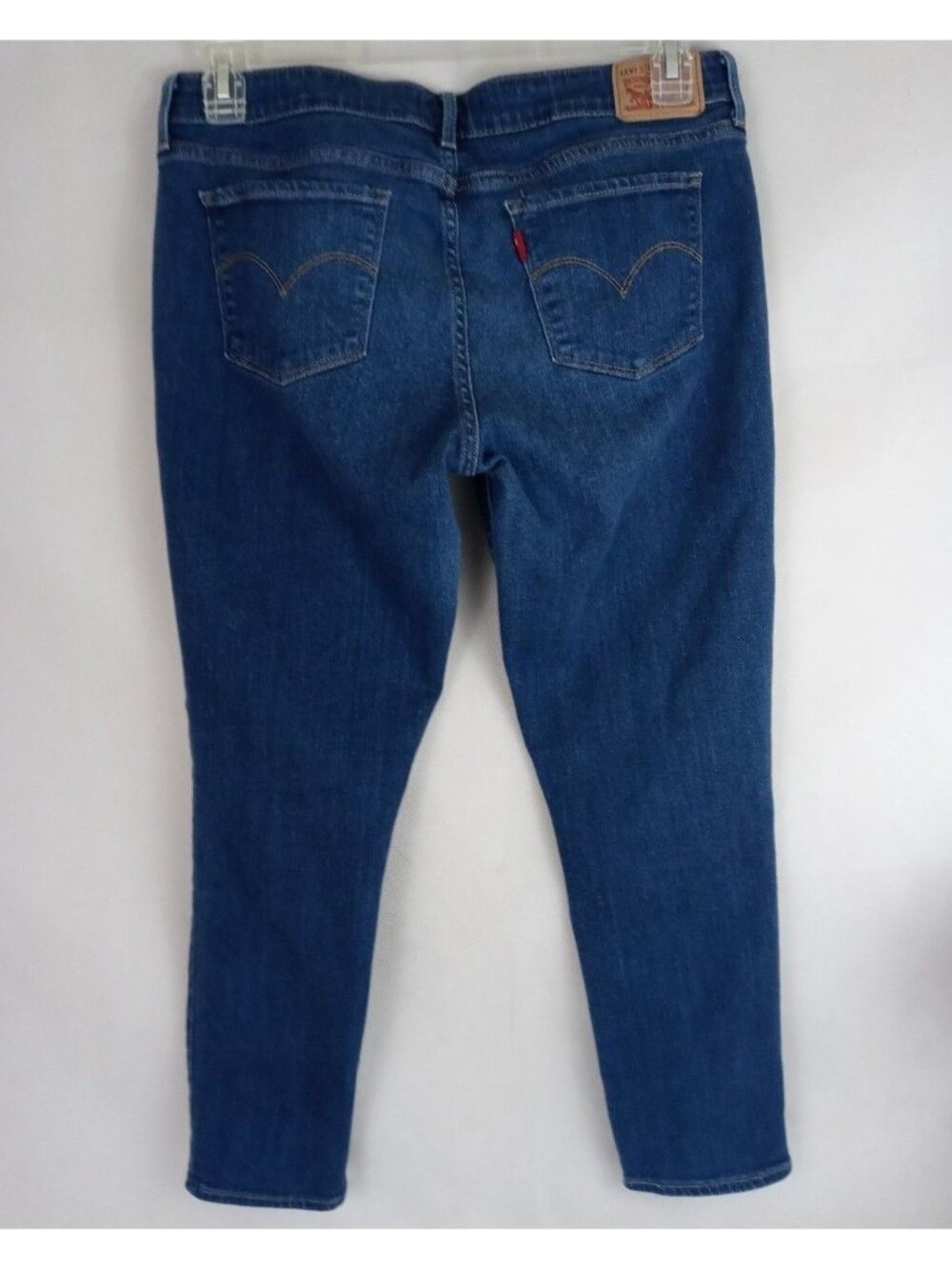 Levi's 711 Womens Dark Wash Distressed Whiskered Skinny Jeans Size 31